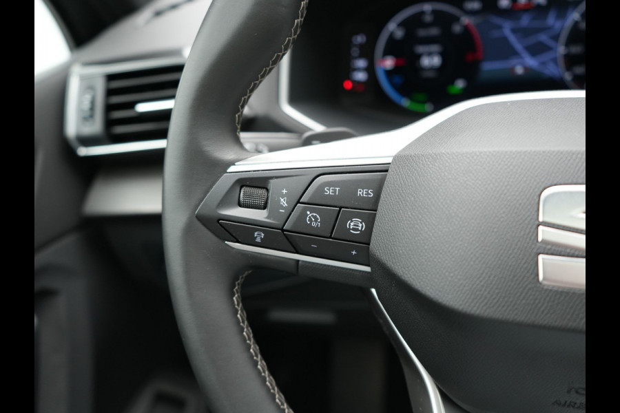 Seat Tarraco 1.4 TSI e-Hybrid Xcellence PHEV 245pk Dealer O.H. | SOH 91,7% | | Panodak | Adaptive Cruise | 360 Camera | Sfeerverlichting | Voorstoelen Verwarmd | Keyless | Blis | Apple Carplay | Navigatie | DAB | Plug In Hybrid |