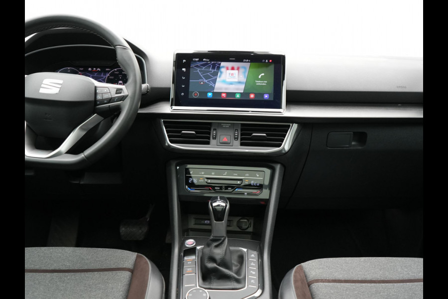 Seat Tarraco 1.4 TSI e-Hybrid Xcellence PHEV 245pk Dealer O.H. | SOH 91,7% | | Panodak | Adaptive Cruise | 360 Camera | Sfeerverlichting | Voorstoelen Verwarmd | Keyless | Blis | Apple Carplay | Navigatie | DAB | Plug In Hybrid |