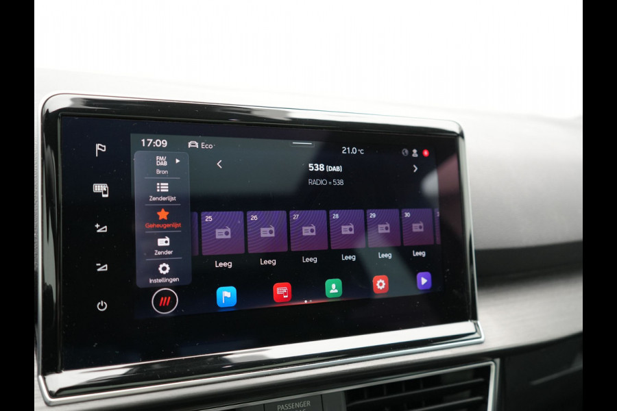 Seat Tarraco 1.4 TSI e-Hybrid Xcellence PHEV 245pk Dealer O.H. | SOH 91,7% | | Panodak | Adaptive Cruise | 360 Camera | Sfeerverlichting | Voorstoelen Verwarmd | Keyless | Blis | Apple Carplay | Navigatie | DAB | Plug In Hybrid |