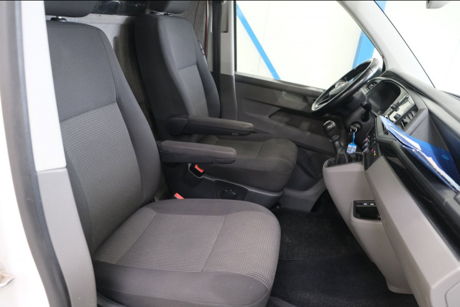 Volkswagen Transporter 2.0 TDI L2H2 30 - Airco, Cruise, PDC, Carplay, Inrichting, Imperiaal, Standkachel, Trekhaak.