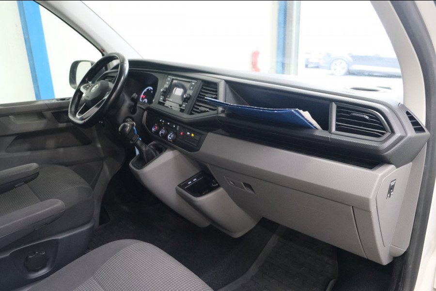 Volkswagen Transporter 2.0 TDI L2H2 30 - Airco, Cruise, PDC, Carplay, Inrichting, Imperiaal, Standkachel, Trekhaak.