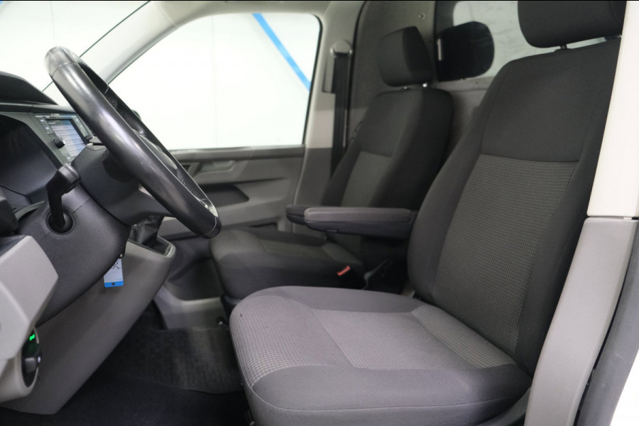 Volkswagen Transporter 2.0 TDI L2H2 30 - Airco, Cruise, PDC, Carplay, Inrichting, Imperiaal, Standkachel, Trekhaak.