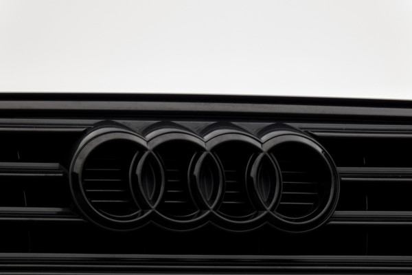 Audi A4 Avant 2.0 TFSI MHEV Design Pro Line Plus | Virtual Cockpit | ACC | Camera | Leder/Alcantara | Stoelverwarming