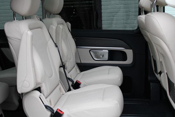 Mercedes-Benz V-Klasse 300d / AMG / DC / 4-Matic / Luchtv / Panorama / Elec Stoel / Burmester / Vol Opties / NIEUWSTAAT