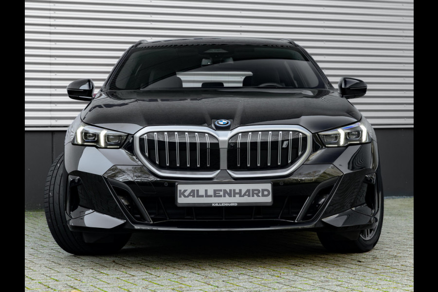 BMW i5 Touring eDrive40 M-Sport - Head-Up - ACC - Adaptive LED