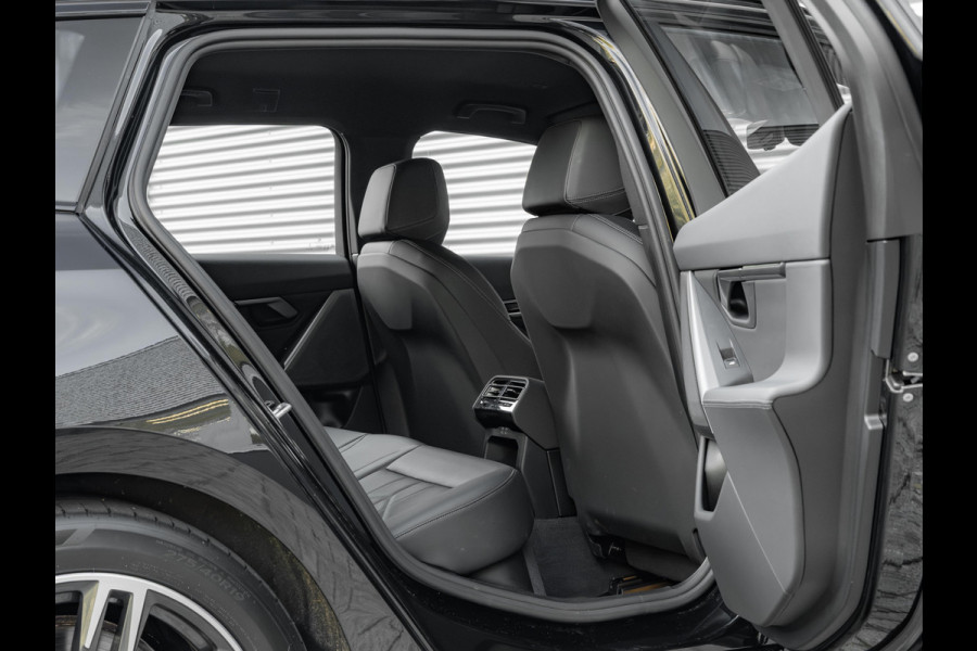 BMW i5 Touring eDrive40 M-Sport - Head-Up - ACC - Adaptive LED
