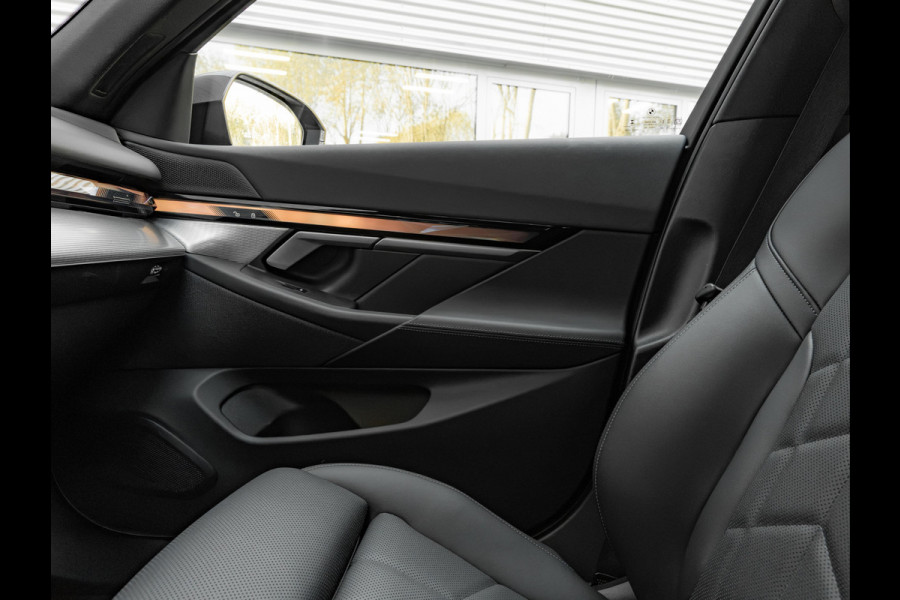 BMW i5 Touring eDrive40 M-Sport - Head-Up - ACC - Adaptive LED