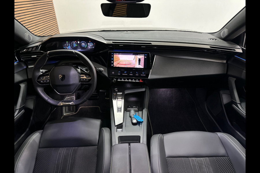 Peugeot 308 SW 1.6 Plug-in Hybrid 180 GT | 360° Camera | Matrix LED | Carplay | Alcantara | Massage | 18 Inch