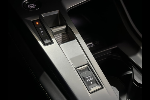 Peugeot 308 SW 1.6 Plug-in Hybrid 180 GT | 360° Camera | Matrix LED | Carplay | Alcantara | Massage | 18 Inch