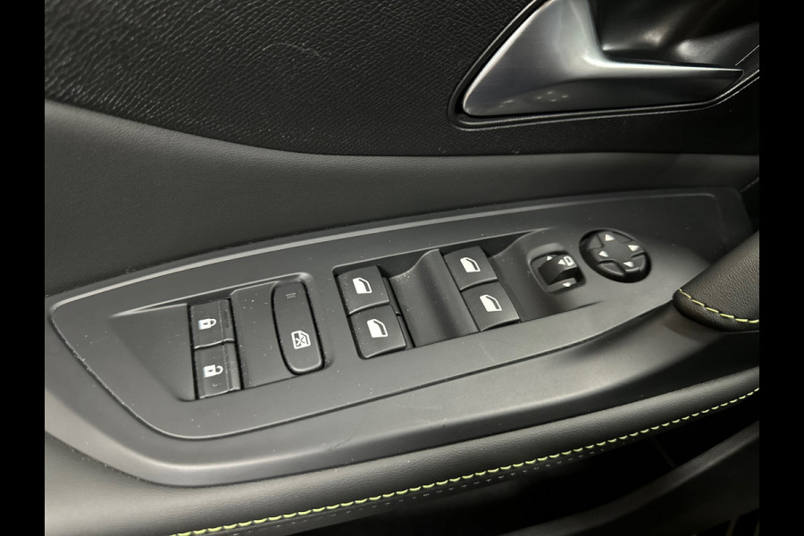 Peugeot 308 SW 1.6 Plug-in Hybrid 180 GT | 360° Camera | Matrix LED | Carplay | Alcantara | Massage | 18 Inch