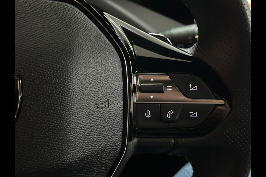 Peugeot 308 SW 1.6 Plug-in Hybrid 180 GT | 360° Camera | Matrix LED | Carplay | Alcantara | Massage | 18 Inch