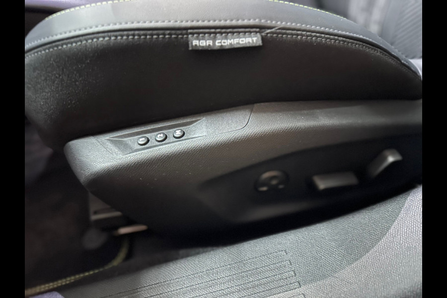 Peugeot 308 SW 1.6 Plug-in Hybrid 180 GT | 360° Camera | Matrix LED | Carplay | Alcantara | Massage | 18 Inch