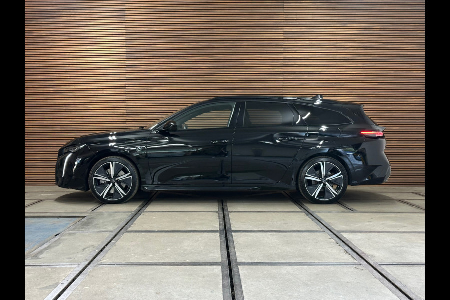 Peugeot 308 SW 1.6 Plug-in Hybrid 180 GT | 360° Camera | Matrix LED | Carplay | Alcantara | Massage | 18 Inch
