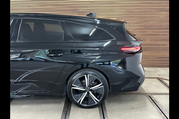Peugeot 308 SW 1.6 Plug-in Hybrid 180 GT | 360° Camera | Matrix LED | Carplay | Alcantara | Massage | 18 Inch