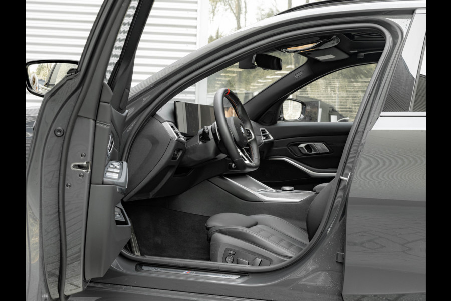 BMW 3 Serie Touring M340i xDrive - Pano - Head-up - Individual ''Dravit Grau'' - M Adaptief Onderstel