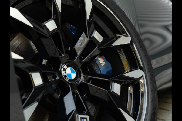BMW 3 Serie Touring M340i xDrive - Pano - Head-up - Individual ''Dravit Grau'' - M Adaptief Onderstel