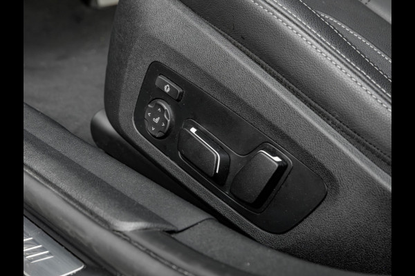 BMW 3 Serie Touring M340i xDrive - Pano - Head-up - Individual ''Dravit Grau'' - M Adaptief Onderstel