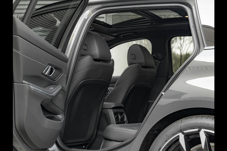 BMW 3 Serie Touring M340i xDrive - Pano - Head-up - Individual ''Dravit Grau'' - M Adaptief Onderstel