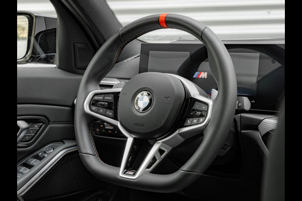 BMW 3 Serie Touring M340i xDrive - Pano - Head-up - Individual ''Dravit Grau'' - M Adaptief Onderstel