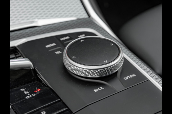 BMW 3 Serie Touring M340i xDrive - Pano - Head-up - Individual ''Dravit Grau'' - M Adaptief Onderstel