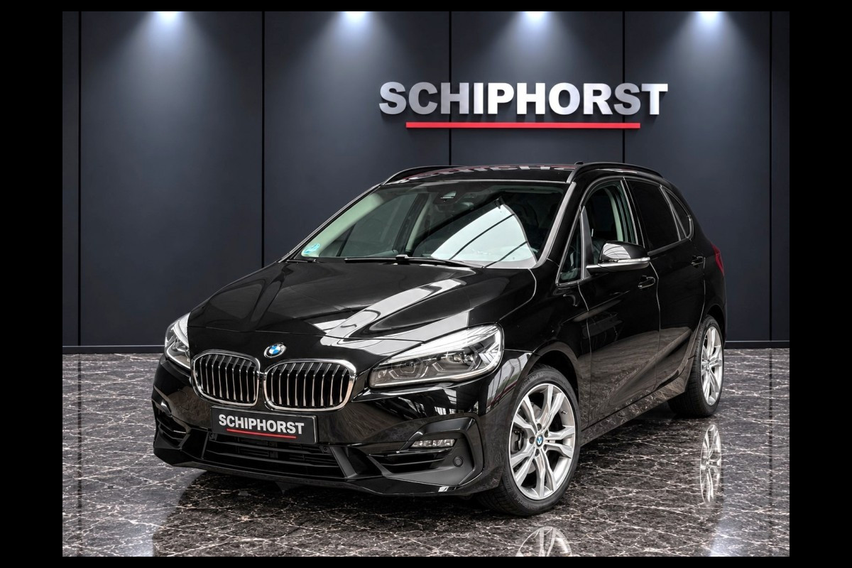 BMW 2 Serie Active Tourer 220i 179pk High Executive Trekhaak/LED/camera/navi professional