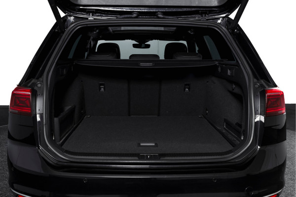 Volkswagen Passat Variant 1.4 TSI PHEV GTE Business Org. NL. | Dig. Cockpit | Adapt. Cruise | Stoelverw. | PDC | Camera | NAV + Carplay/Android | Elek. Klep | LM 18" |