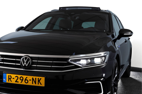 Volkswagen Passat Variant 1.4 TSI PHEV GTE Business Org. NL. | Dig. Cockpit | Adapt. Cruise | Stoelverw. | PDC | Camera | NAV + Carplay/Android | Elek. Klep | LM 18" |