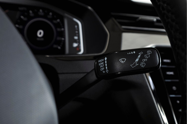 Volkswagen Passat Variant 1.4 TSI PHEV GTE Business Org. NL. | Dig. Cockpit | Adapt. Cruise | Stoelverw. | PDC | Camera | NAV + Carplay/Android | Elek. Klep | LM 18" |