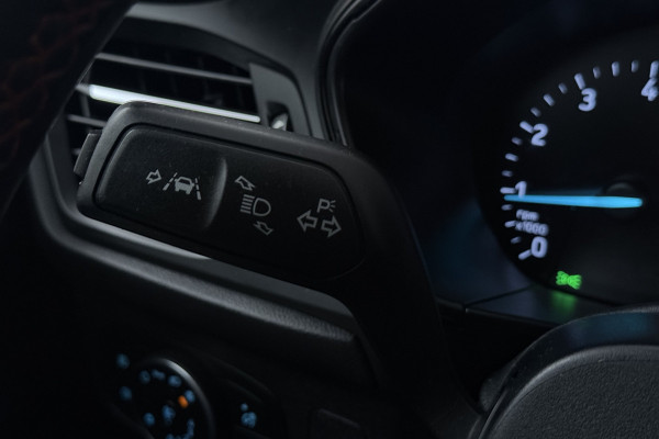 Ford FOCUS Wagon 1.0 EcoBoost ST Line Business (B&O, AFNEEMBARE TREKHAAK, STOEL/STUUR VERWARMING, CARPLAY)