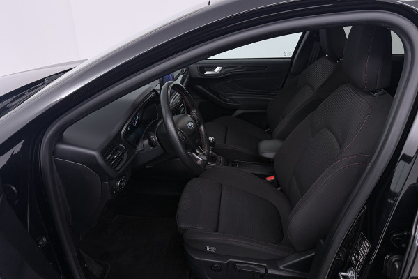 Ford FOCUS Wagon 1.0 EcoBoost ST Line Business (B&O, AFNEEMBARE TREKHAAK, STOEL/STUUR VERWARMING, CARPLAY)