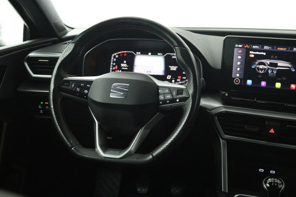 Seat Leon Sportstourer 1.5 TSI Style Business Intense (TREKHAAK, STOEL/STUUR VERWARMING, CARPLAY)