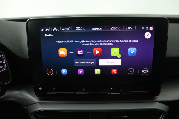 Seat Leon Sportstourer 1.5 TSI Style Business Intense (TREKHAAK, STOEL/STUUR VERWARMING, CARPLAY)