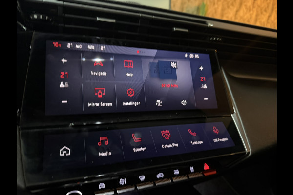 Peugeot 308 1.2 PureTech GT Pack Garantie|Memory|Massage|360grCamera|ACC|Lane|Virtual|Leder|Carplay|LED|Rijklaar