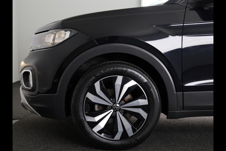 Volkswagen T-Cross 1.0 TSI Life ACTIVE 110 PK DSG | Navigatie | Airco automatisch | Parkeerassistent | Digitaal dashboard | 17"LM velgen |