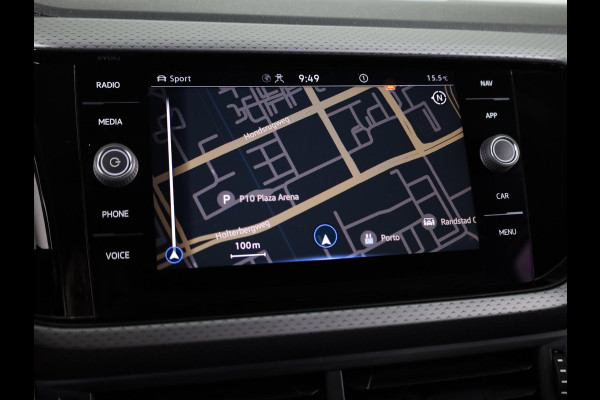 Volkswagen T-Cross 1.0 TSI Life ACTIVE 110 PK DSG | Navigatie | Airco automatisch | Parkeerassistent | Digitaal dashboard | 17"LM velgen |