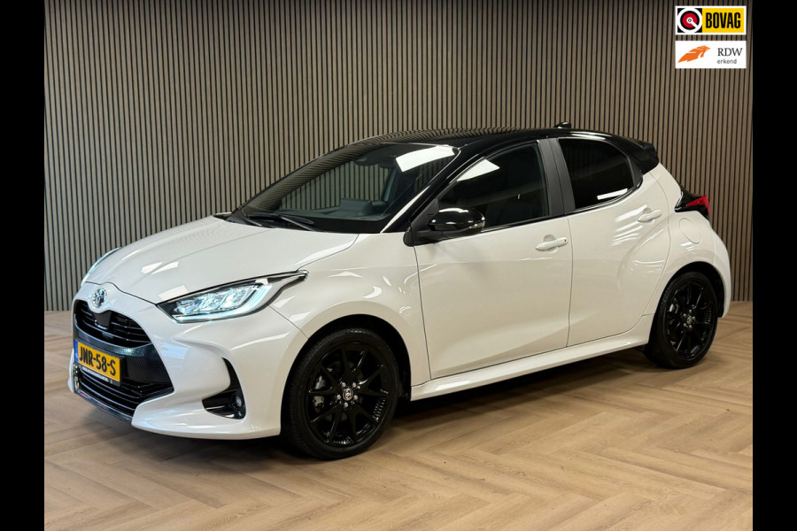 Toyota Yaris 1.5 Hybrid GR Sport AUT. CAMERA NAVIGATIE KEYLESS-GO LANE-ASSIST STOELVERWARMING AIRCO CRUISE
