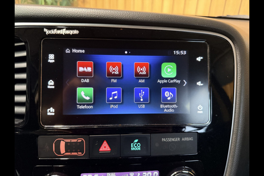Mitsubishi Outlander 2.0 Connect Pro