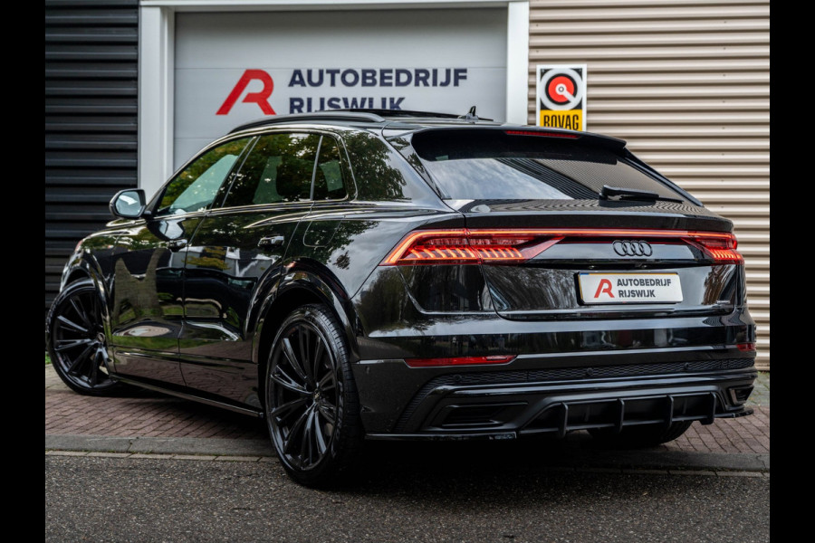 Audi Q8 55 TFSI e quattro S-Line Pano/360/HuD/Keyless