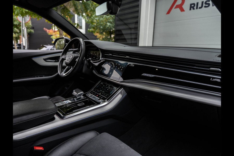 Audi Q8 55 TFSI e quattro S-Line Pano/360/HuD/Keyless