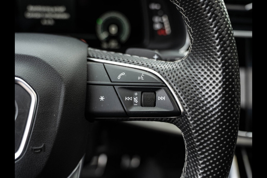 Audi Q8 55 TFSI e quattro S-Line Pano/360/HuD/Keyless
