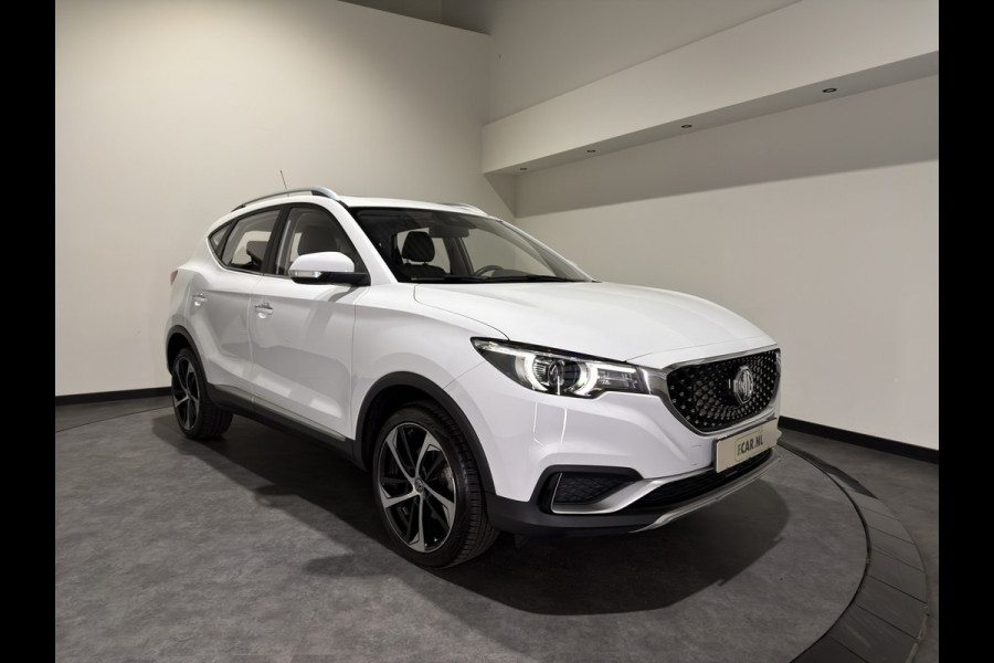 MG ZS EV Luxury 45 kWh | Panoramadak | Leder interieur | Keyless | ACC | Apple CarPlay - Android Auto