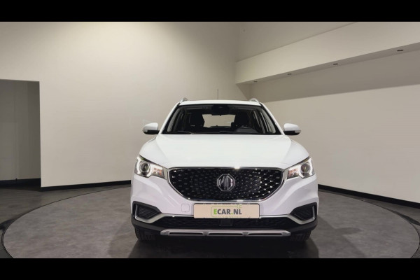 MG ZS EV Luxury 45 kWh | Panoramadak | Leder interieur | Keyless | ACC | Apple CarPlay - Android Auto