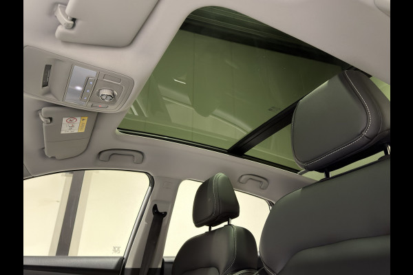MG ZS EV Luxury 45 kWh | Panoramadak | Leder interieur | Keyless | ACC | Apple CarPlay - Android Auto