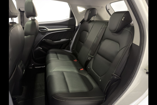MG ZS EV Luxury 45 kWh | Panoramadak | Leder interieur | Keyless | ACC | Apple CarPlay - Android Auto