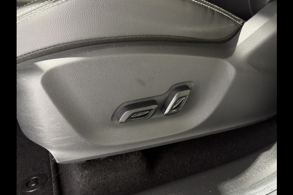 MG ZS EV Luxury 45 kWh | Panoramadak | Leder interieur | Keyless | ACC | Apple CarPlay - Android Auto