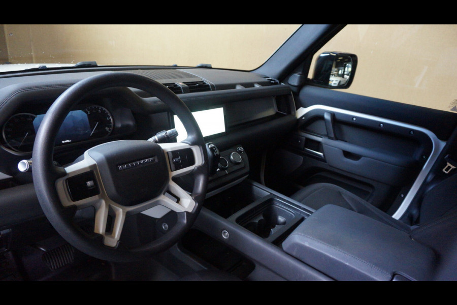 Land Rover Defender 2.0 D240 110 S | Grijs kenteken | BTW-auto