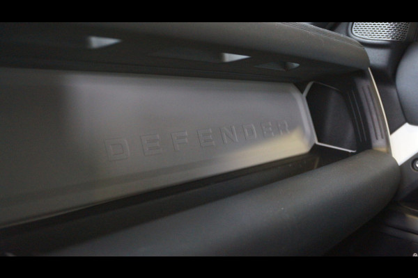 Land Rover Defender 2.0 D240 110 S | Grijs kenteken | BTW-auto