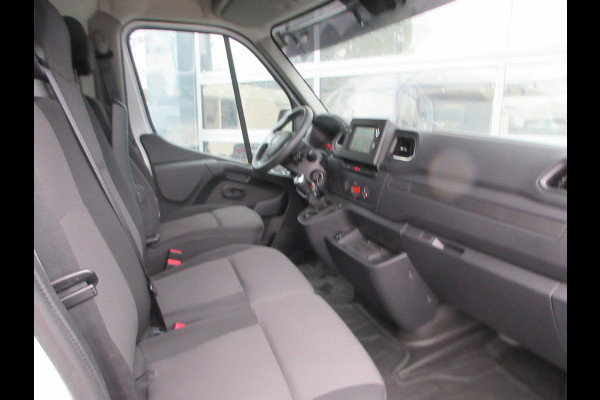 Renault Master T35 2.3 dCi 180pk, L2, Navi, Camera, LED, 2x Schuifdeur, Trekhaak, 3-Zits.