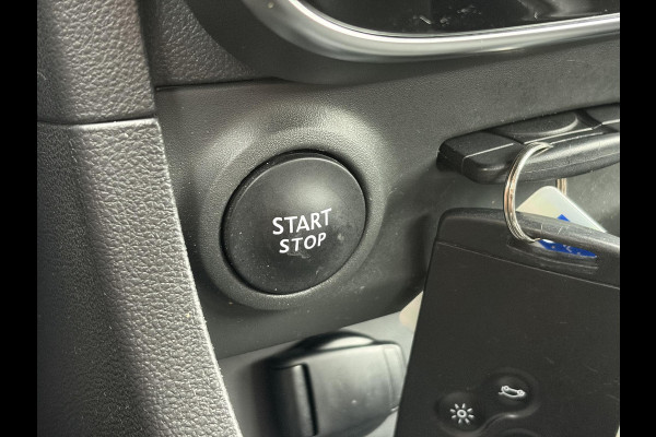 Renault Clio 0.9 TCe Intens ✓D-Ketting vv in 01-2026✓Camera✓Navi✓Keyless✓Dealer Onderhouden✓Halfleder✓LED✓Lm velgen✓Airco✓Cruise✓Pdc V+A✓4 Elekt Ramen✓N.A.P✓Apk tot 05-2027
