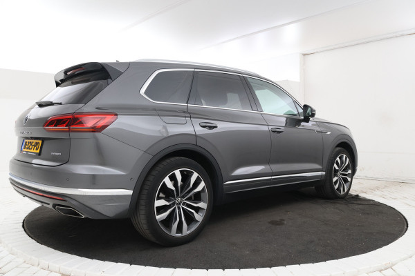 Volkswagen Touareg 3.0 TSi eHybrid 4MOTION Trekhaak, Memory Seat, Luchtvering, Elektrisch glazen panorama-dak